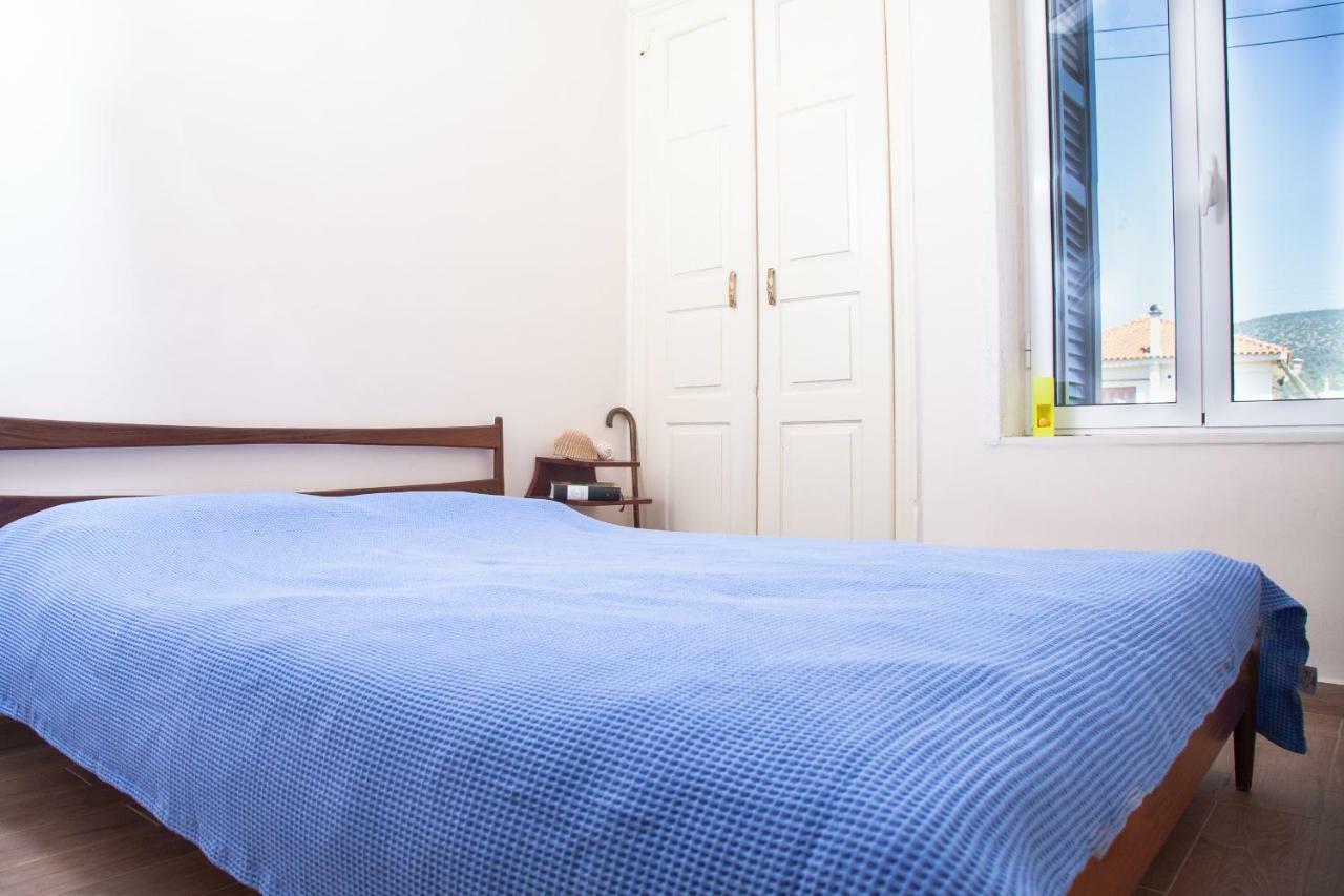 Villa @ Poros Poros Town Ngoại thất bức ảnh